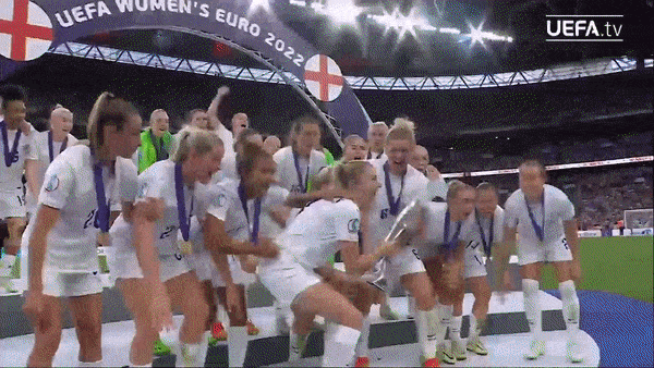 Nữ Anh vs Nữ Đức 1-1 (hiệp phụ 2-1): Ella Toone mở bàn, Lina Magull gỡ hòa, Chloe Kelly xuất sắc giúp Nữ Anh lần đầu đăng quang Women Euro 2022