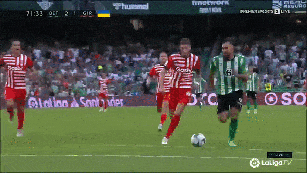 Real Betis vs Girona 2-1: Arnau Martinez đệm bóng mở bàn, Borja Iglesias tỏa sáng cú đúp ngược dòng xứng đáng giành 3 điểm
