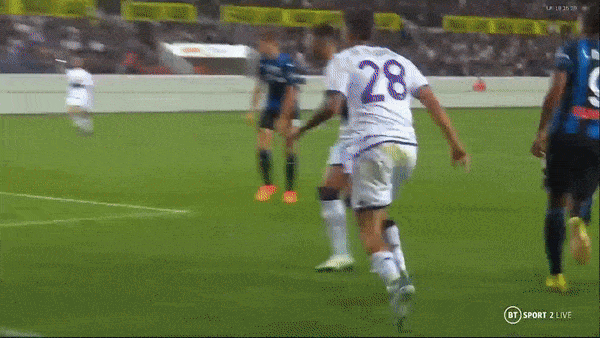 Atalanta vs Fiorentina 1-0: Luis Muriel nỗ lực căng ngang, Ademola Lookman đệm bóng chớp nhoáng ghi bàn duy nhất
