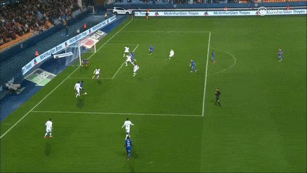 Troyes vs Auxerre 1-1: Rony Lopes đệm bóng cận thành mở bàn, Gaetan Perrin kịp chia điểm kịch tính