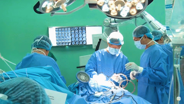 Dấu ấn y tế Việt Nam qua những ca đại phẫu (phần 2)
