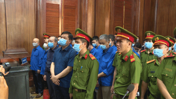 Ông Đinh La Thăng ra tòa trong vụ sai phạm tại cao tốc TPHCM - Trung Lương