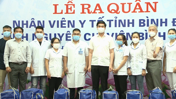 Đoàn y, bác sĩ Bình Định lên đường vào TPHCM, Bình Dương chống dịch
