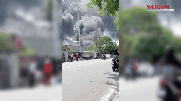 Cháy lớn ở xưởng nhựa tại huyện Hóc Môn