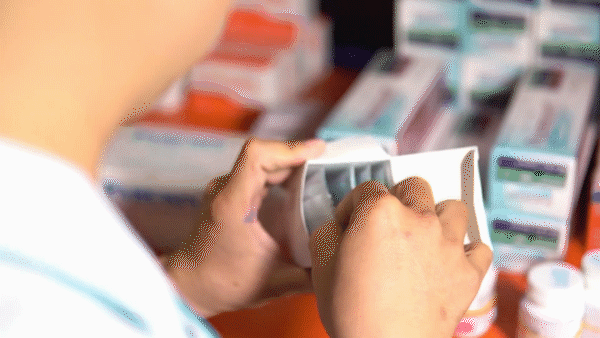 Mạo danh Thanh tra Sở Y tế TPHCM hăm dọa người mua bán thuốc