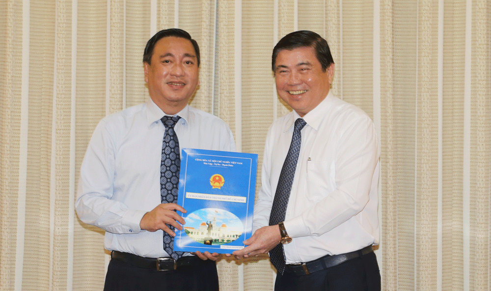 Đồng chí Phạm Thành Kiên đến nhận công tác tại Thành ủy TPHCM