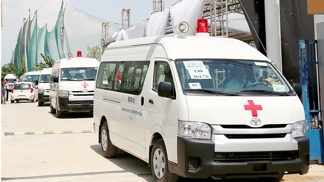 Các cơ sở tiếp nhận xe cứu thương hiện đại của BIDV tặng