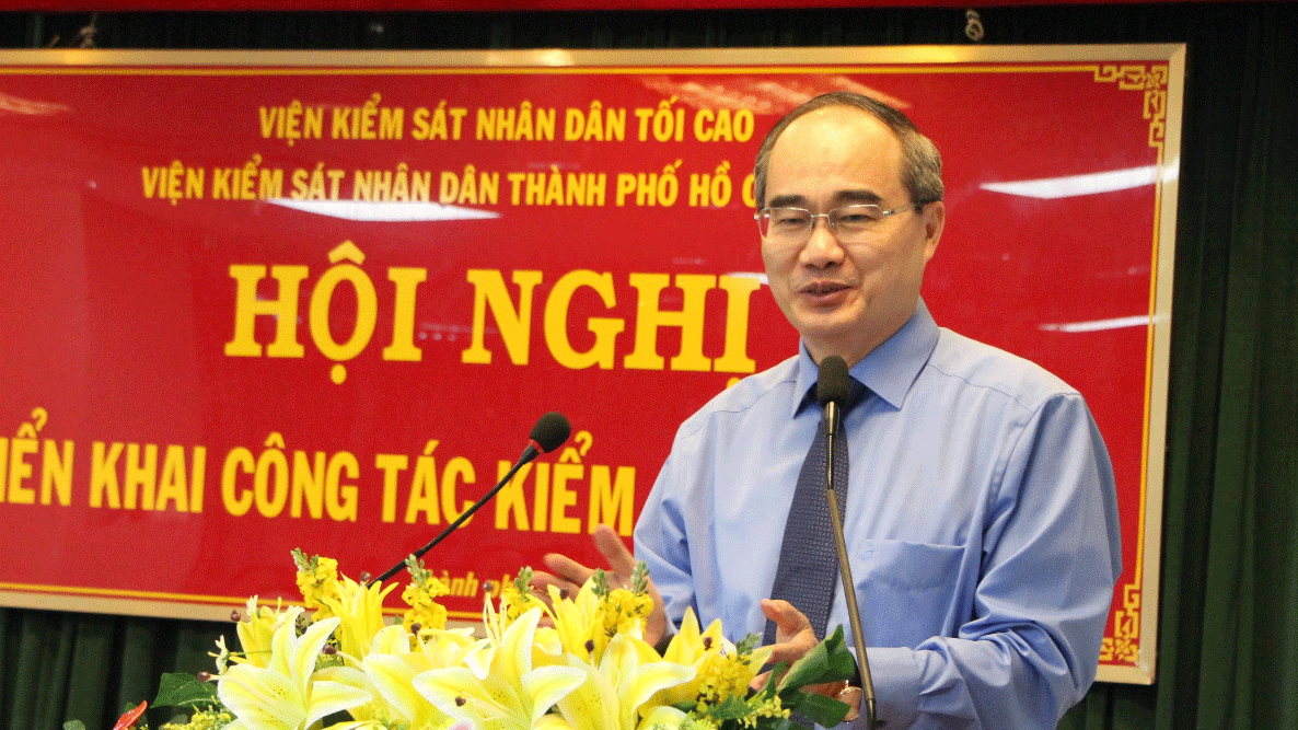 Bí thư Thành ủy Nguyễn Thiện Nhân phát biểu tại buổi làm việc