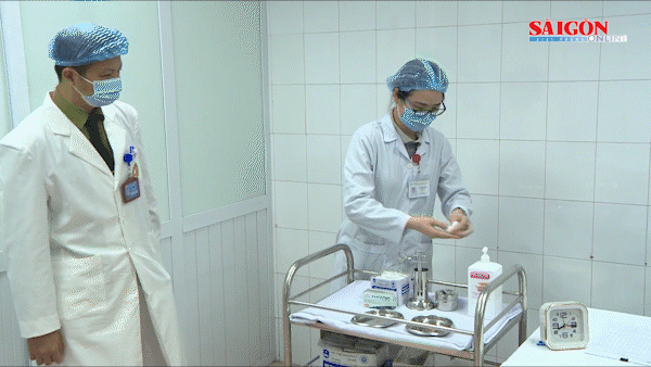 Vietnam negotiates for Covid-19 vaccine purchase