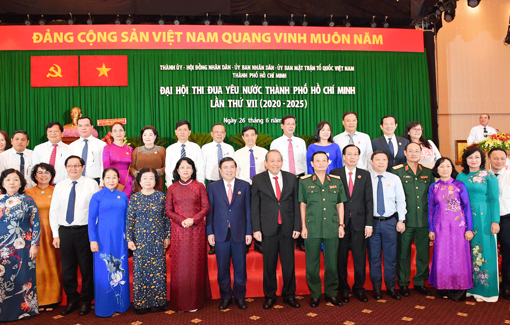 Chủ tịch UBND TPHCM Nguyễn Thành Phong: TPHCM ra sức phấn đấu vì cả nước, cùng cả nước