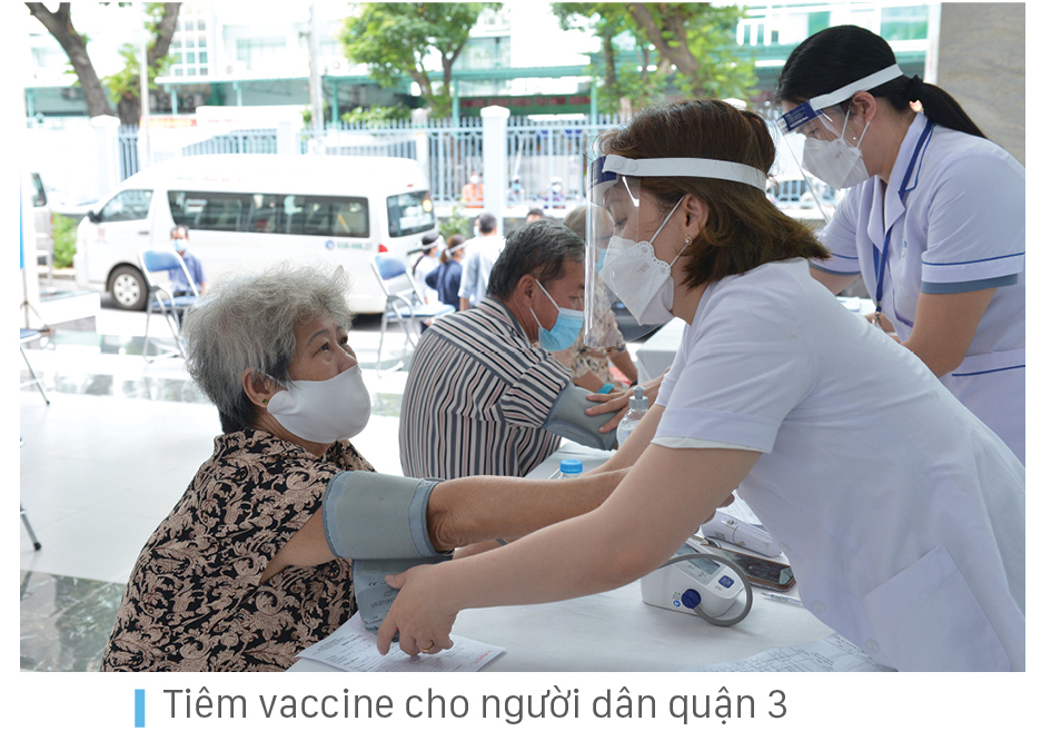 Quan tâm, ủng hộ, yêu thương lực lượng y tế, tuyến đầu chống dịch ảnh 11 Quan tâm, ủng hộ, yêu thương lực lượng y tế, tuyến đầu chống dịch ảnh 11