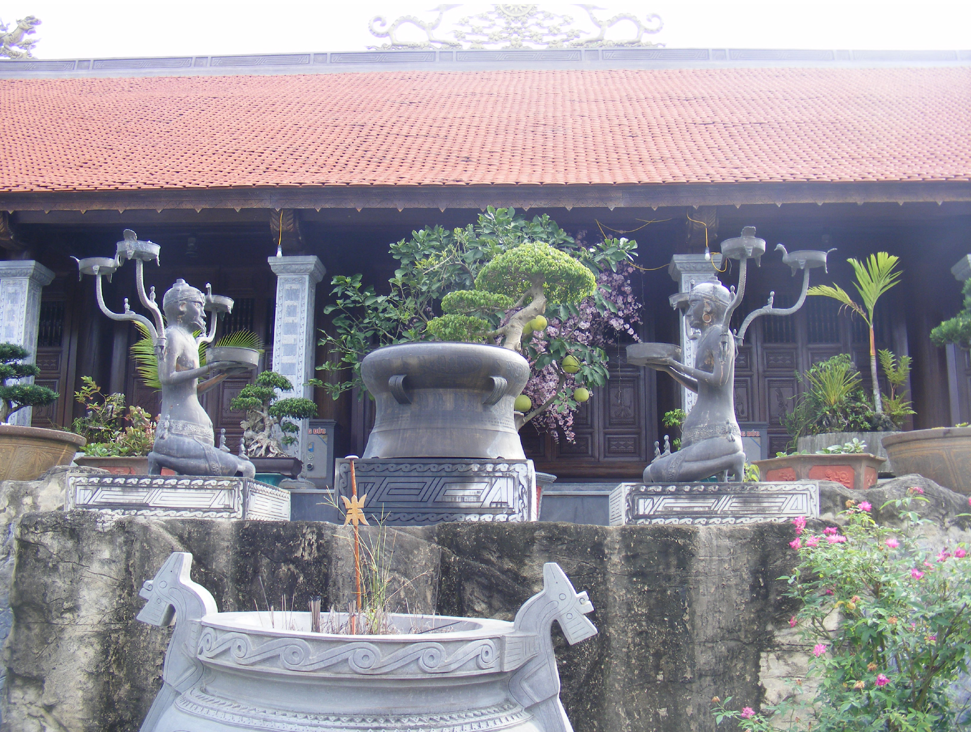 Nét độc đáo làng cổ Đông Sơn ảnh 9