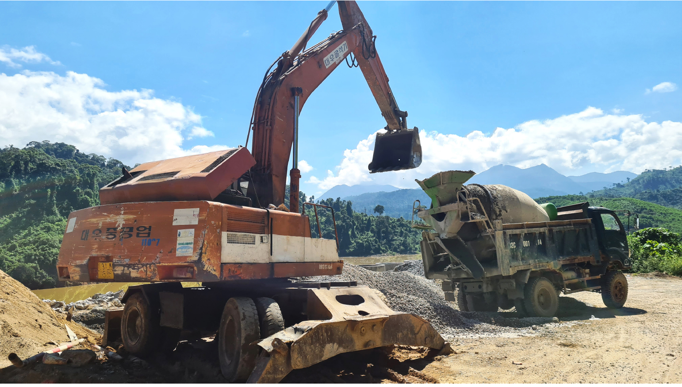 Tập trung hỗ trợ người dân miền Trung khắc phục hậu quả mưa lũ ảnh 12