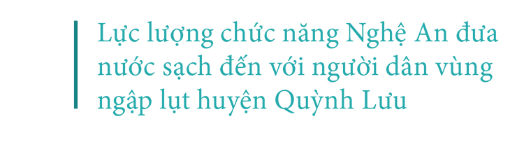 Tập trung hỗ trợ người dân miền Trung khắc phục hậu quả mưa lũ ảnh 31