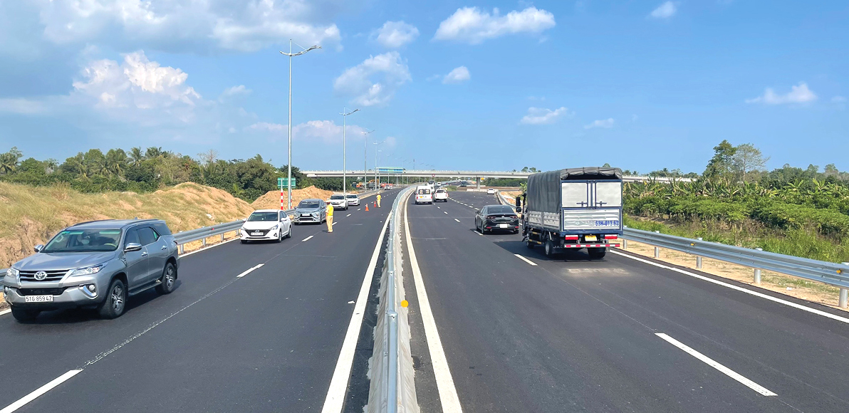 Cao tốc Trung Lương - Mỹ Thuận khánh thành sau 13 năm khởi công ảnh 9