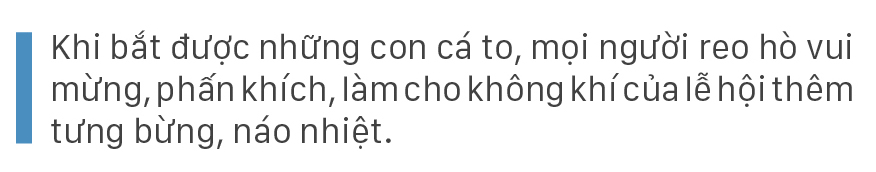 Hàng trăm người nô nức bắt cá hồ Đập Lổ ở Hà Tĩnh ảnh 9