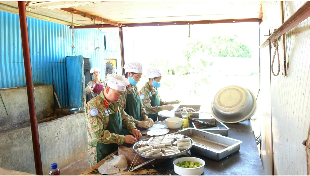 Những người lính mũ nồi xanh bắt 'đất cằn nở hoa' trên đất Abyei ảnh 11