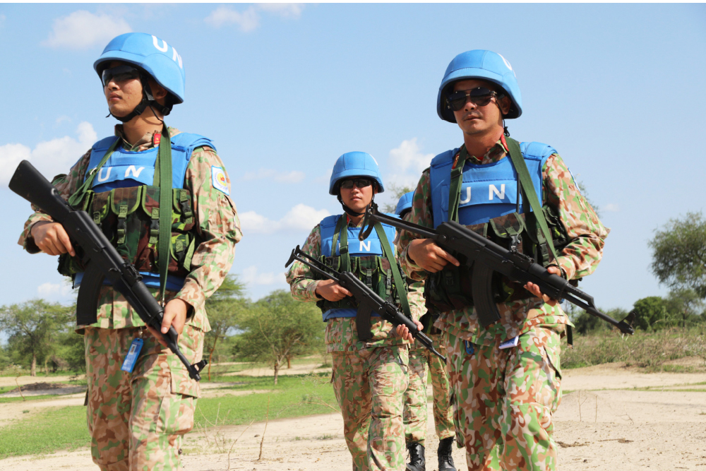 Những người lính mũ nồi xanh bắt 'đất cằn nở hoa' trên đất Abyei ảnh 17