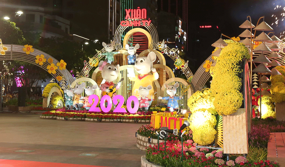 HCMC’s most anticipated festivals on Tet holidays opens ảnh 1