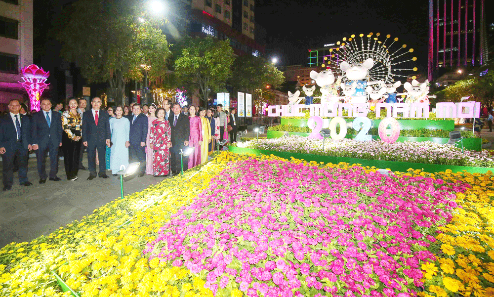 HCMC’s most anticipated festivals on Tet holidays opens ảnh 2