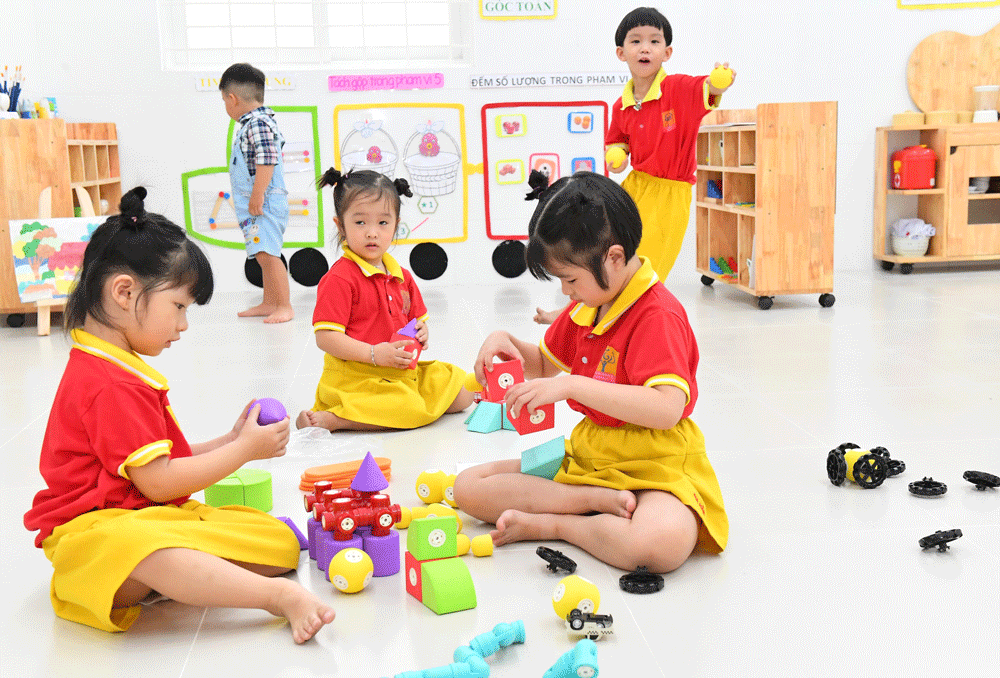 HCMC’s District 3 inaugurates national-standard kindergarten ảnh 3