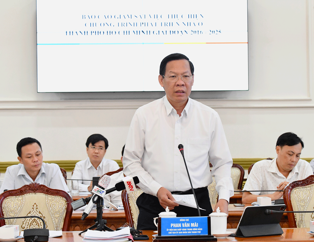 HCMC reviews land fund for construction of worker accommodation, social housing ảnh 3