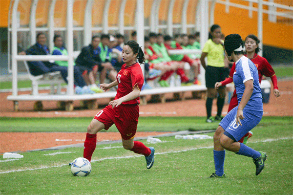 Đội nữ Việt Nam thắng dễ Singapore 10-0 ảnh 2