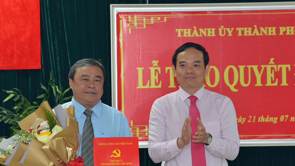 Đồng chí Võ Văn Đức làm Phó Bí thư Quận ủy quận 3 ảnh 2