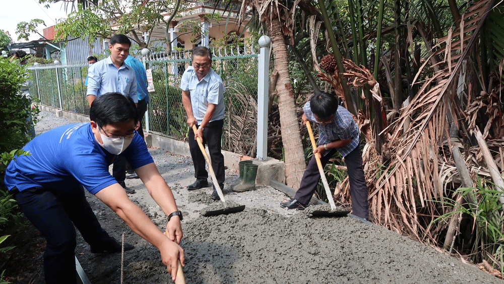 Đổi mới hướng tới phục vụ người dân tốt hơn ảnh 1