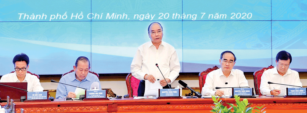 PM requires ministries to create conditions for HCMC to make breakthrough ảnh 1