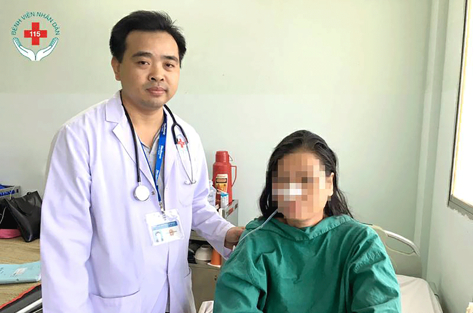 Bóc tách thành công khối u nặng 2kg ảnh 1