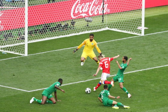 Người hùng Cheryshev thắp lại niềm tin ảnh 1