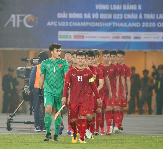 Vỡ òa cảm xúc ảnh 1