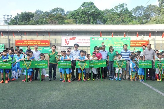 Festival bóng đá học đường TPHCM năm học 2018-2019: 186 đội dự vòng chung kết ảnh 1
