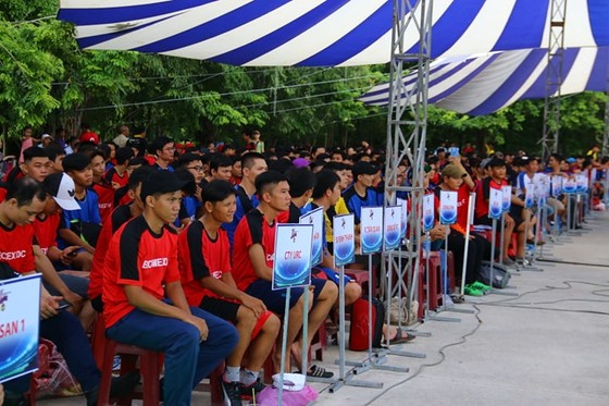 Khởi tranh giải bóng đá Thành phố mới Bình Dương – Cúp Becamex IDC 2019 ảnh 3