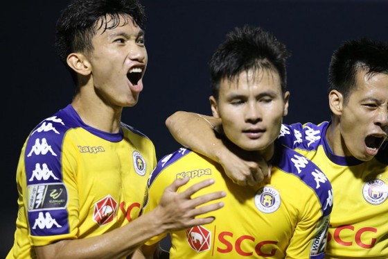 Những hình ảnh từ trận “đại chiến” vòng 18 V-League 2019 ảnh 3