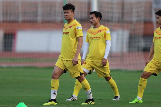 HLV Park Hang-seo loại 3 cầu thủ trước thềm giải U23 châu Á 2020 ảnh 1