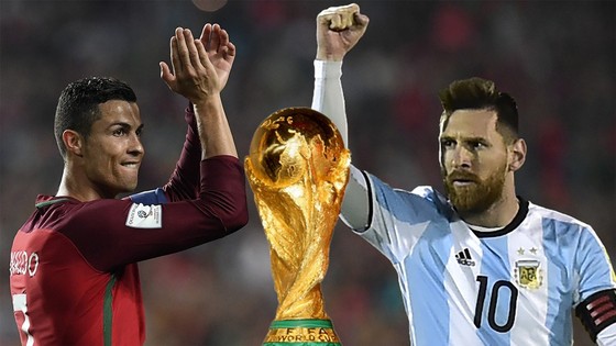 Vượt qua Messi, Ronaldo trở thành cầu thủ hay nhất mọi thời đại ảnh 1