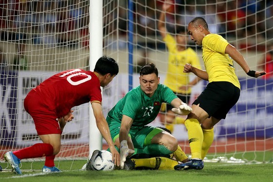 Hoãn trận đấu Vòng loại World Cup 2022 giữa đội tuyển Việt Nam và đội tuyển Indonesia ảnh 1