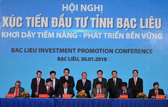 Thủ tướng Nguyễn Xuân Phúc dự hội nghị xúc tiến đầu tư tỉnh Bạc Liêu ảnh 2