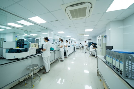 "Cân đo" dịch vụ xét nghiệm Covid-19 tại TP HCM ảnh 1