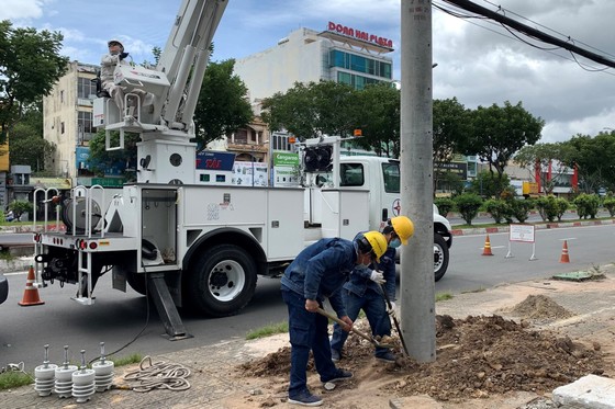 Tăng cường và trực vận hành sửa chữa điện 24/24 ảnh 1