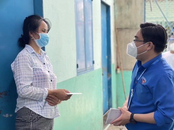 Thêm 7.500 túi thuốc điều trị được Masterise Group trao tay F0 tại TPHCM ảnh 4