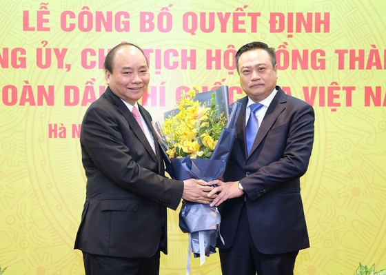 Thủ tướng yêu cầu Tập đoàn PVN chống lãng phí tiêu cực, tình trạng “sân trước sân sau” ảnh 1