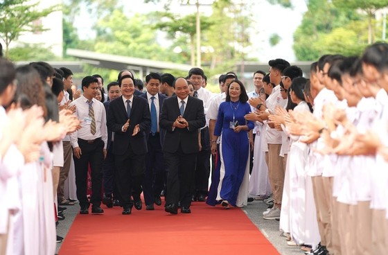 Trên 24 triệu học sinh-sinh viên bước vào năm học mới ảnh 2