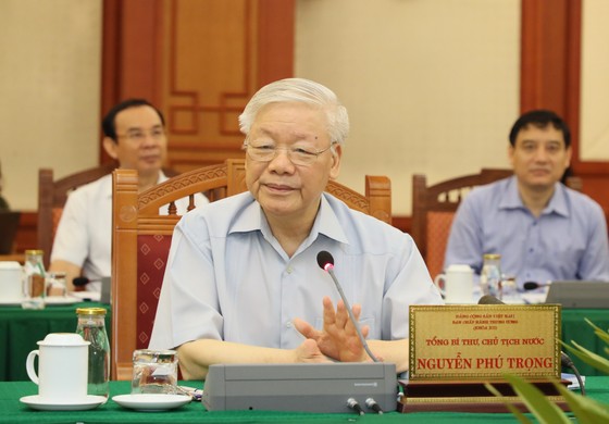 Vào thời điểm này, rất cần khơi dậy lòng tự hào của nhân dân TPHCM về một thành phố rực rỡ tên vàng ảnh 2