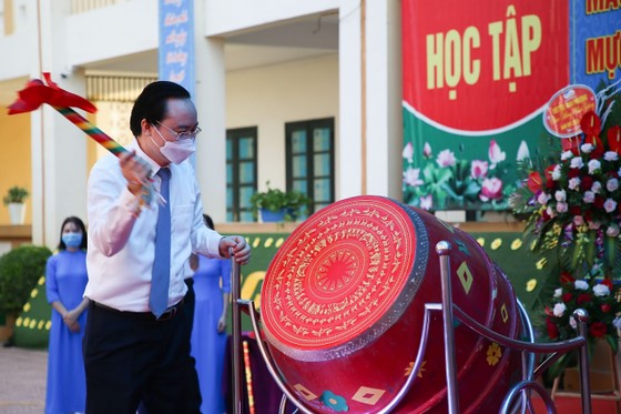 23 triệu học sinh cả nước bước vào năm học mới ảnh 4