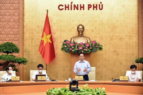 Chính phủ yêu cầu sớm điều chỉnh giảm giá nước sạch sinh hoạt cho người dân bị ảnh hưởng bởi dịch ảnh 1