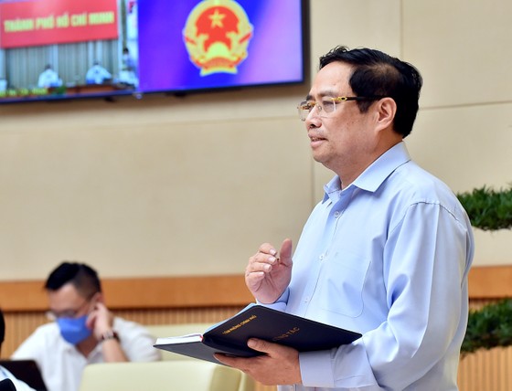 Thủ tướng yêu cầu thực hiện nghiêm quy định người dân không ra khỏi nhà, 'ai ở đâu ở đó' ảnh 1