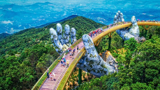 Hàng trăm doanh nghiệp bắt tay nhau tìm cách kích cầu du lịch miền Trung ảnh 4